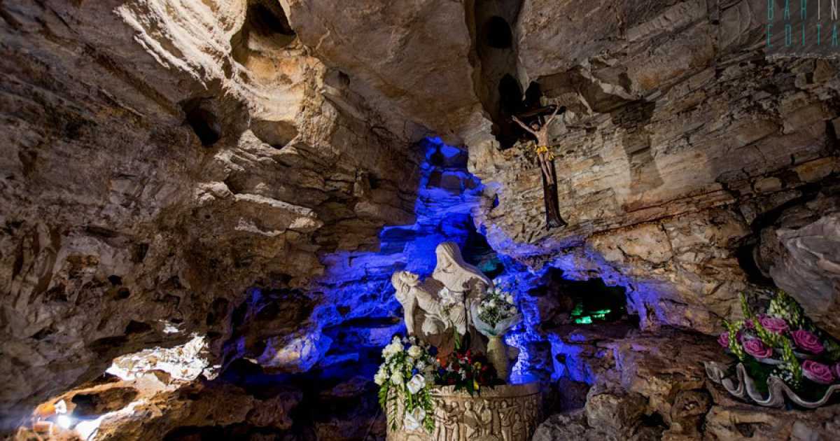Modugno, antichi affreschi e mistici cunicoli: viaggio nel santuario Madonna della Grotta